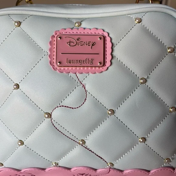 Loungefly Disney Cinderella 70th Anniversary Pearl Handle Crossbody! Never used! - Picture 11 of 16